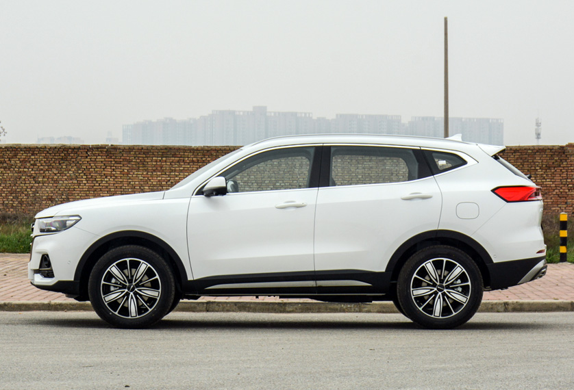 成都租车哈弗H6